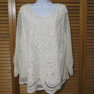 Style & Co. top Feminine Boho, cream, lacy, stretchy & sheer sleeves size L/XL